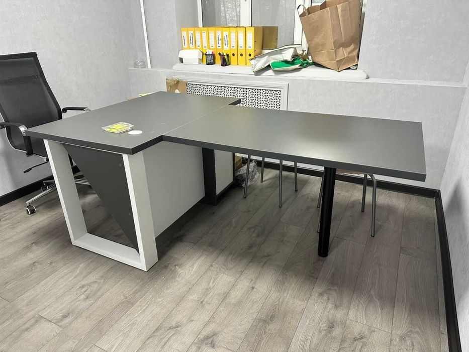 Офисная мебель на заказ.