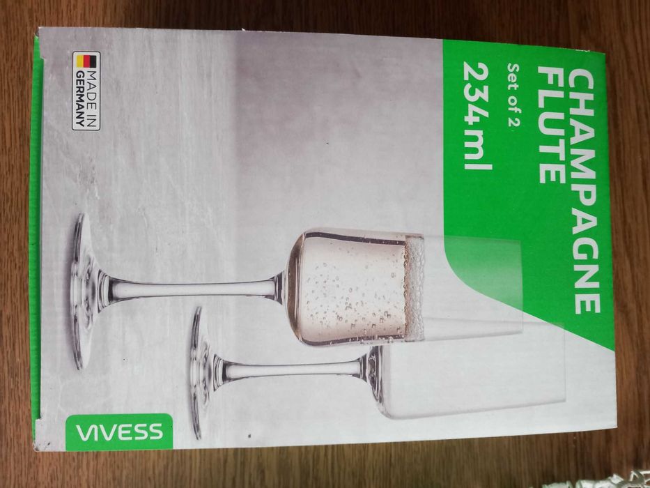 Set 2 buc. Pahare sampanie cristal noi