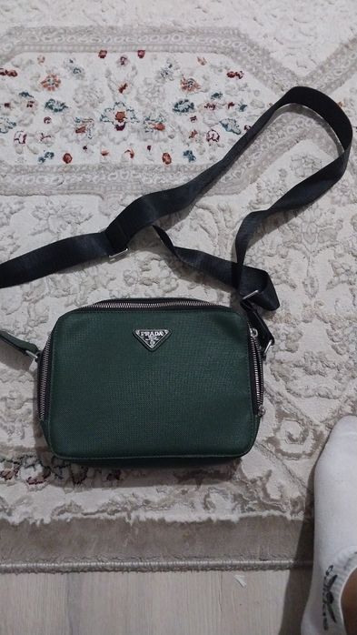 Prada барсетка сатылады