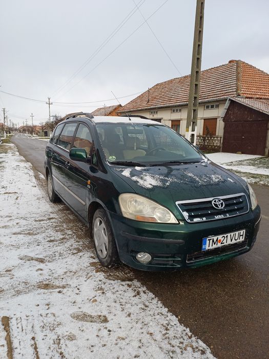 Vand Toyota avensis Verso