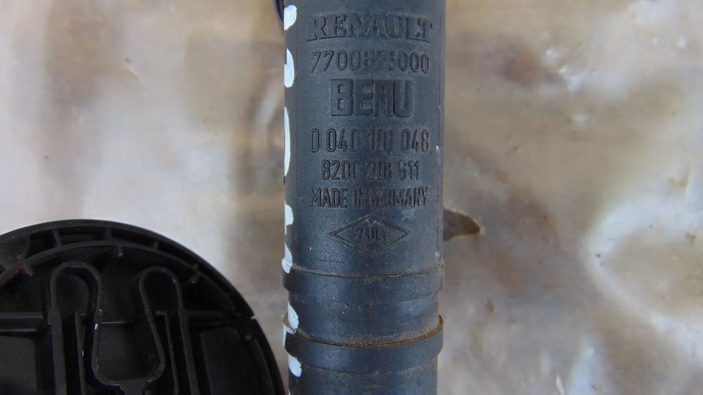 Bobina inductie Renault Laguna 2/Clio/Megane/Scenic/Espace/Logan/Duster 1.6 benzina 16 valve an 2005 cod 7700875000