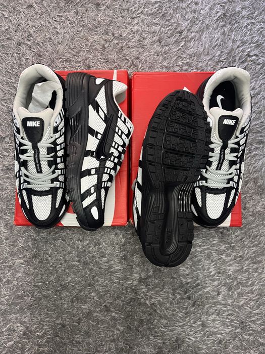 Nike p6000, Nike swoosh