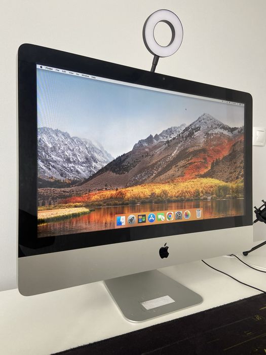 Настолен компютър iMac 22’’