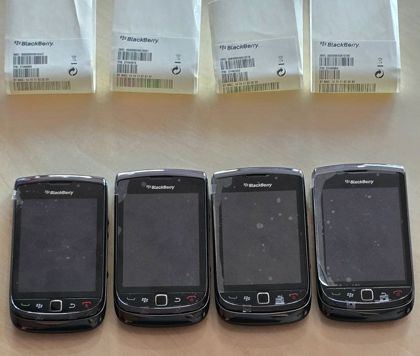 BlackBerry 9800 Torch, life timer 0.00 мин., чисто нови, без батерии