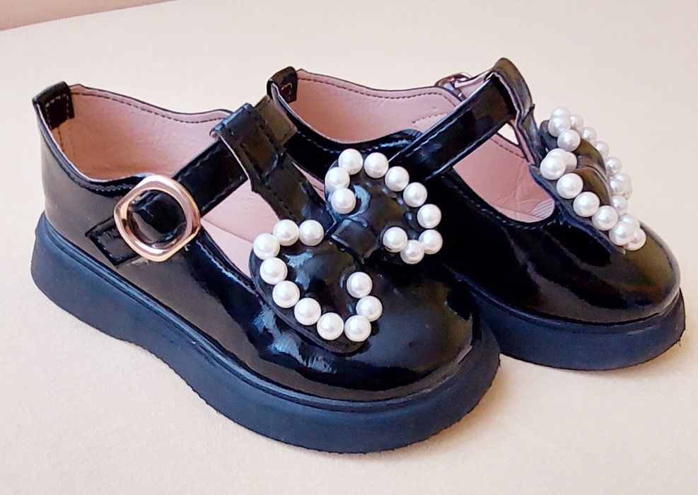 Детски официални обувки с перли, 28 номер