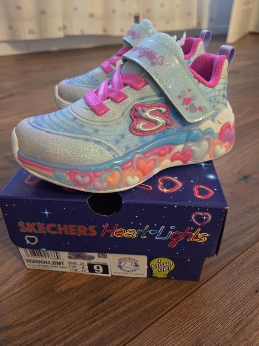 Skechers noi marimea 25