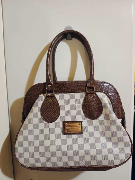Geanta Louis Vuitton mare + geanta LV mica