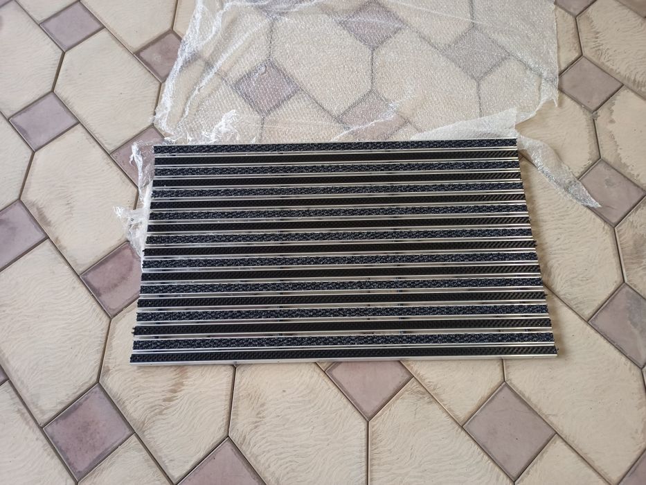 Ешик олдига койиш учун алюминли коврик. Грязозашитные ворск+шотка