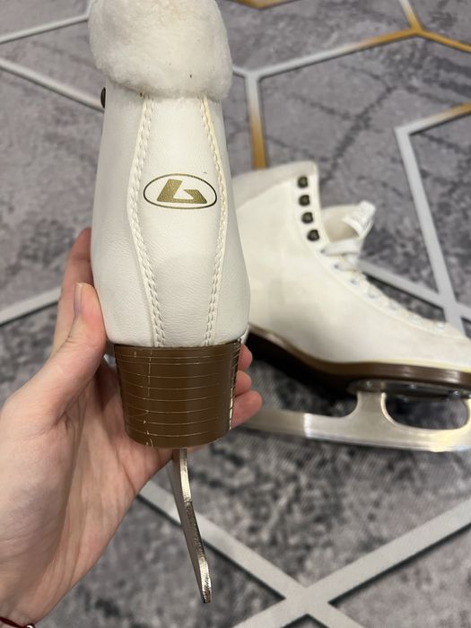 Коньки Botas Stella 230