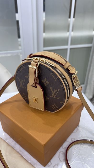Сумка Louis Vuitton Mini Boite Chapeau