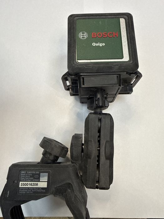 Лазарен нивелир bosch Quigo Перфектен!