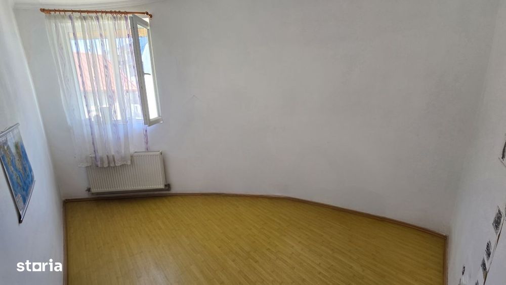 3 camere l parcare l Kaufland — fotografia 3