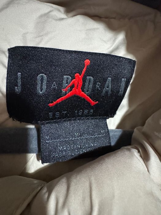 Jordan Essential Puffer Winterjacket.
