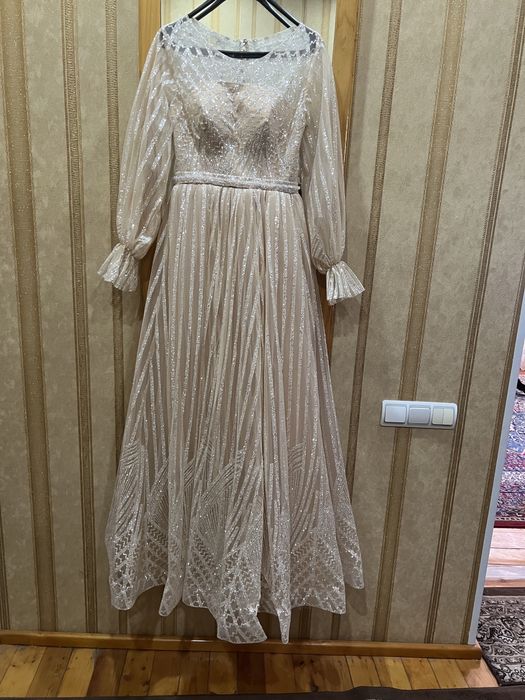 Вечернее платья