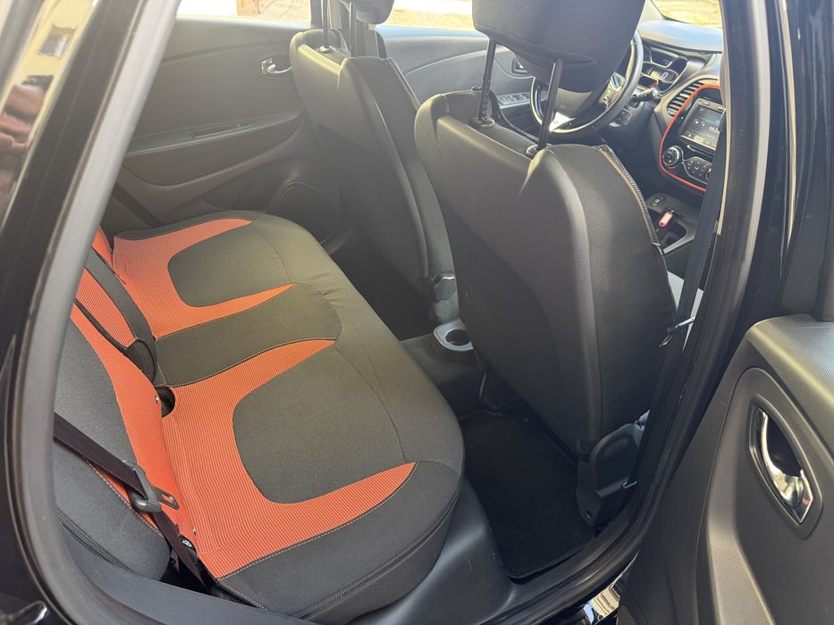 Renault Captur 0.9 TCe 90 CP – Euro 5 – Keyless – Navigatie