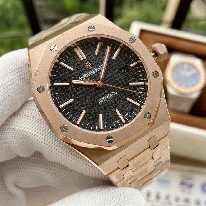 Ceas TIP A.u.d.e.m.a.r.s Piguet ROYAL OAK GOLD Automatic Reducere 2026