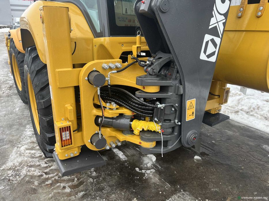 Сотилади  Экскаватор-погрузчик XCMG XC8-S3570