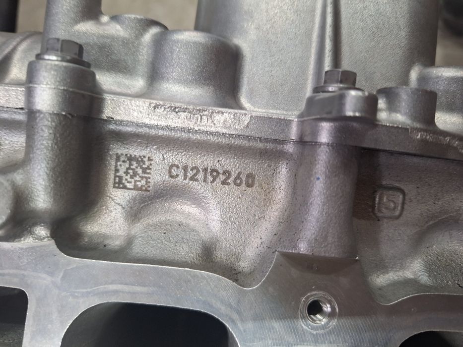 НОВА! Цилиндрова глава Peugeot 408 1.2T 16V / Пежо 408 1.2Т 2023г. Код: HN05
