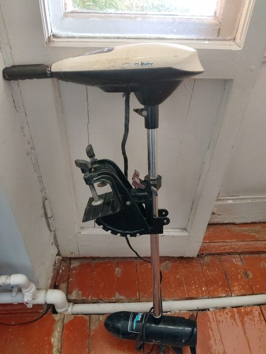 Мотор на аккумуляторе