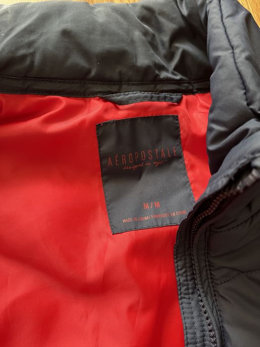 Vesta aeropostale, marimea M, in stare foarte buna