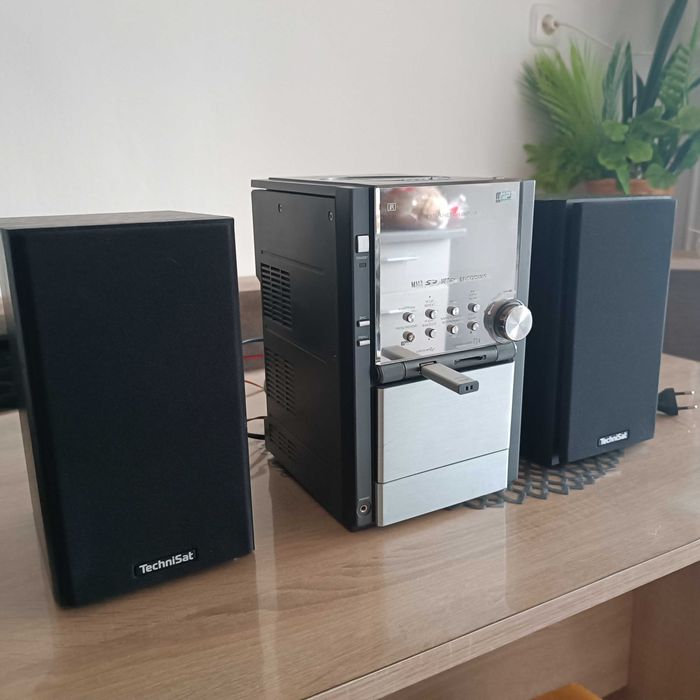 Mini sistem audio,radio cd,casetofon si usb