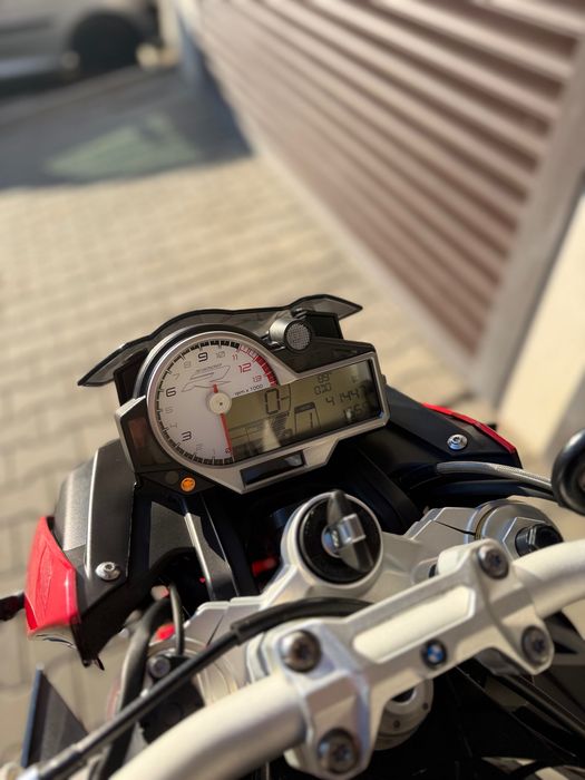 BMW S1000R HP4 2019