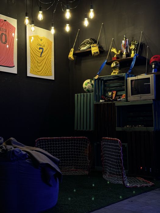 Продам неоны и картины А1 / А2 формат