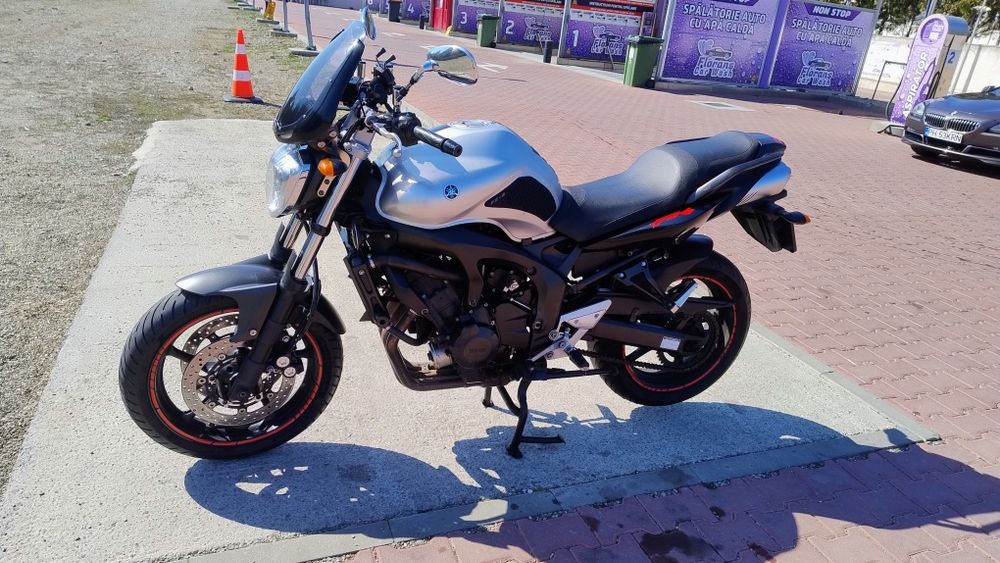 Vând Yamaha FZ6-S2 an 2008