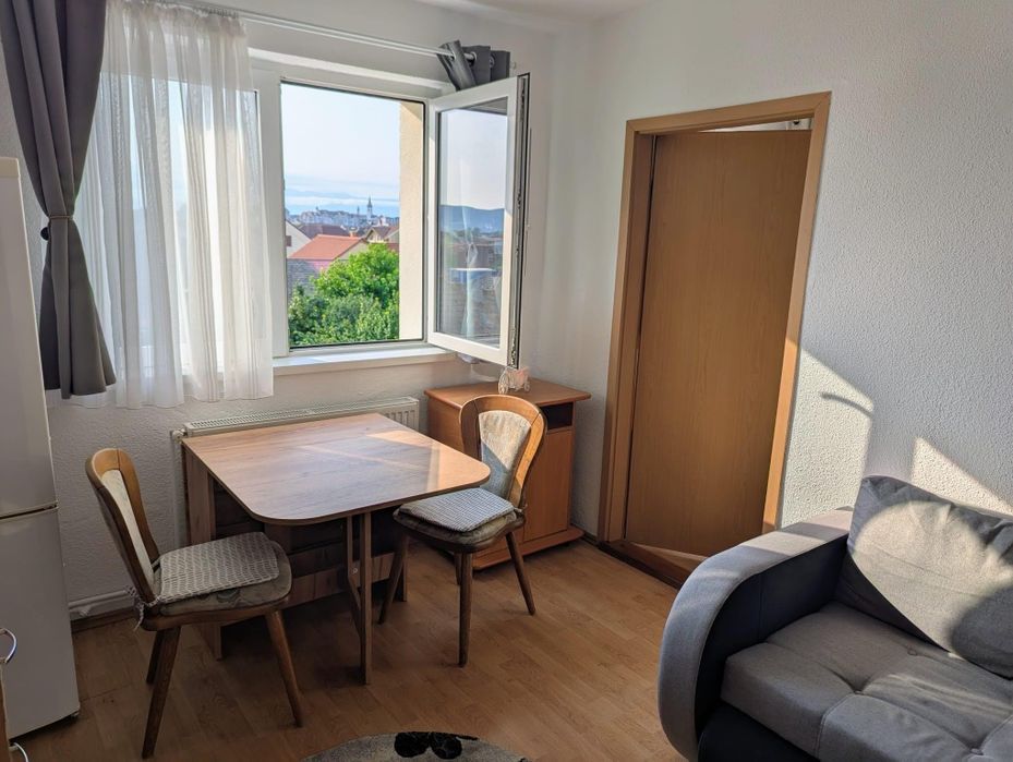 Apartament 2 camere de închiriat – Lacul lui Binder, Disponibil Septembrie