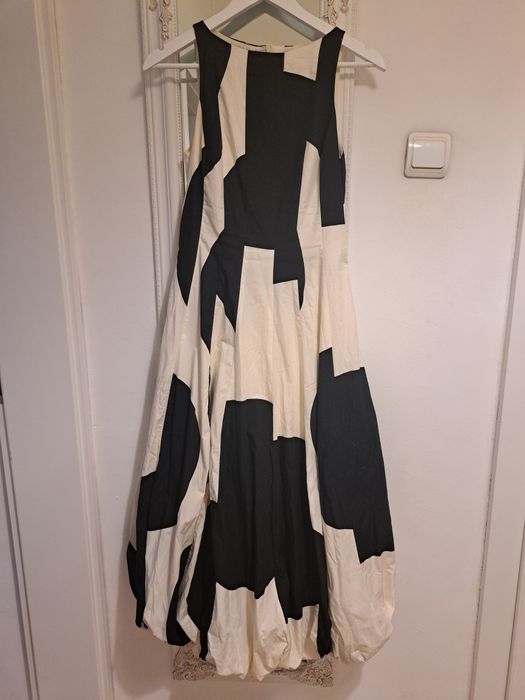 Рокля на големи точки Zara