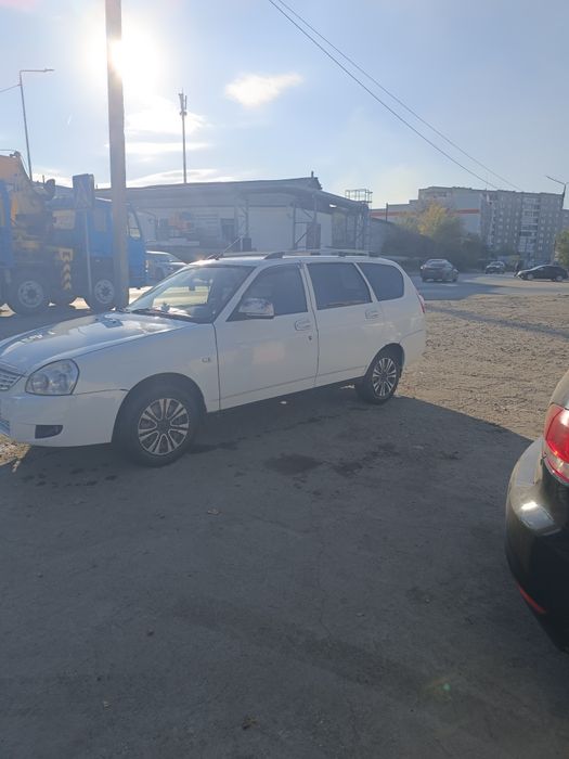 Продам Приору 2 универсал