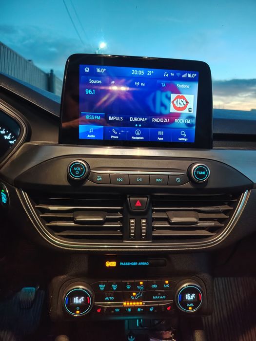 FORD Focus 2020 — imagine 5