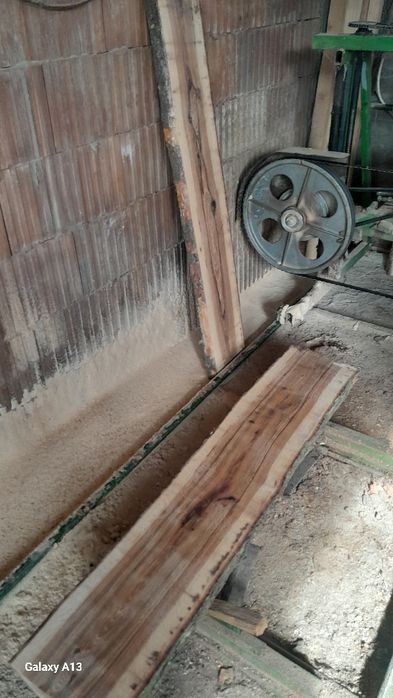 Scândură din esență tare