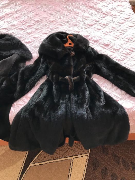 Норкавая шуба б/у