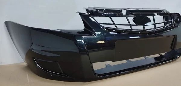 Капот приора в цвет, бампера, крылья