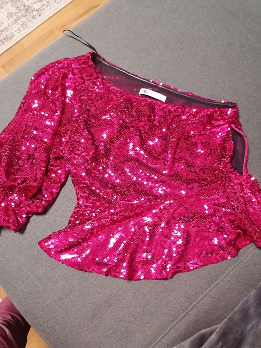 Bluza Zara, aproape noua