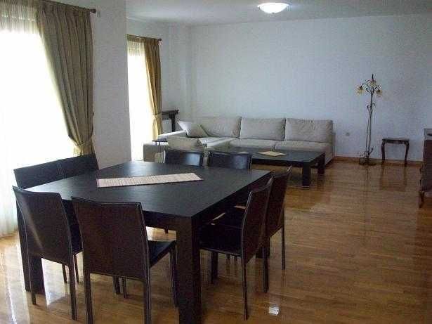 Дава се под наем Тристаен апартамент в Бургас, Братя Миладинови - 86 кв.м за 280.5 € - Снимка #1