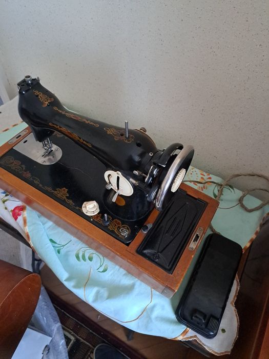 Masina cusut veche Singer