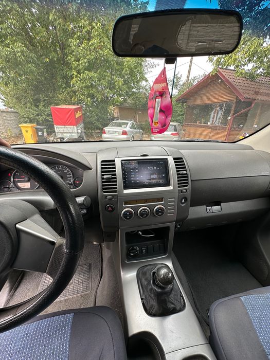 Nissan pathfinder