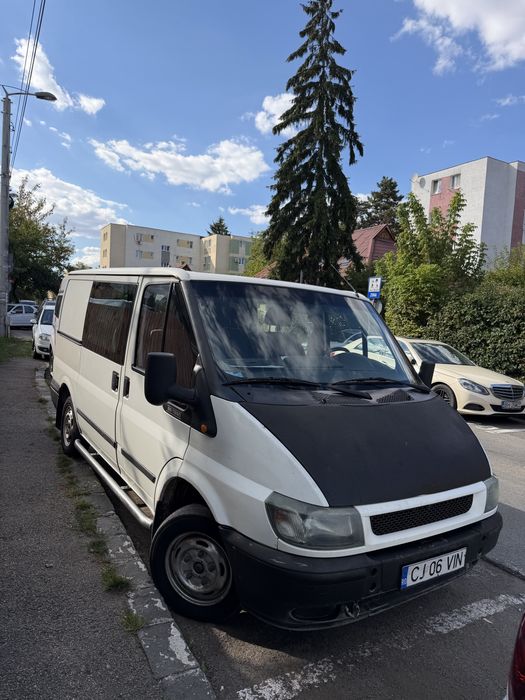 Vand Ford Transit an 2006 culoare alba