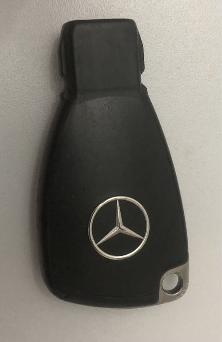 Ключ рыбка на мерседес 210