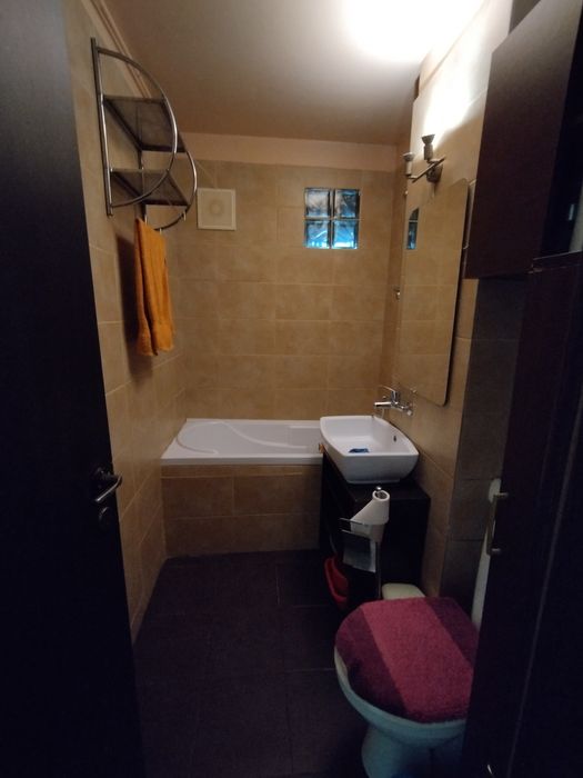 Apartament 2 camere Astra str.uranus