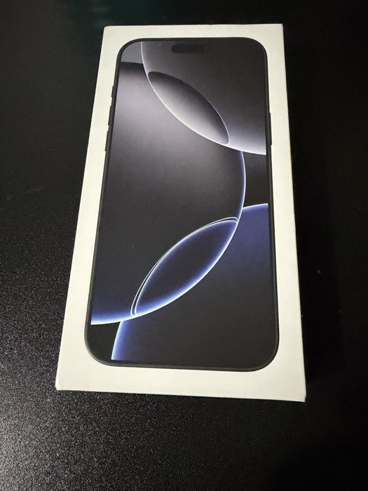 Iphone 16 pro max 256  Black в гаранция до септември