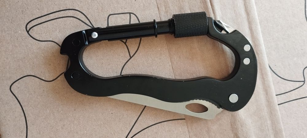 Carabina multifuncțională