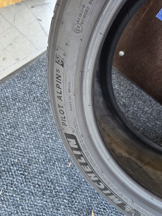 245 40 18 michelin m+s