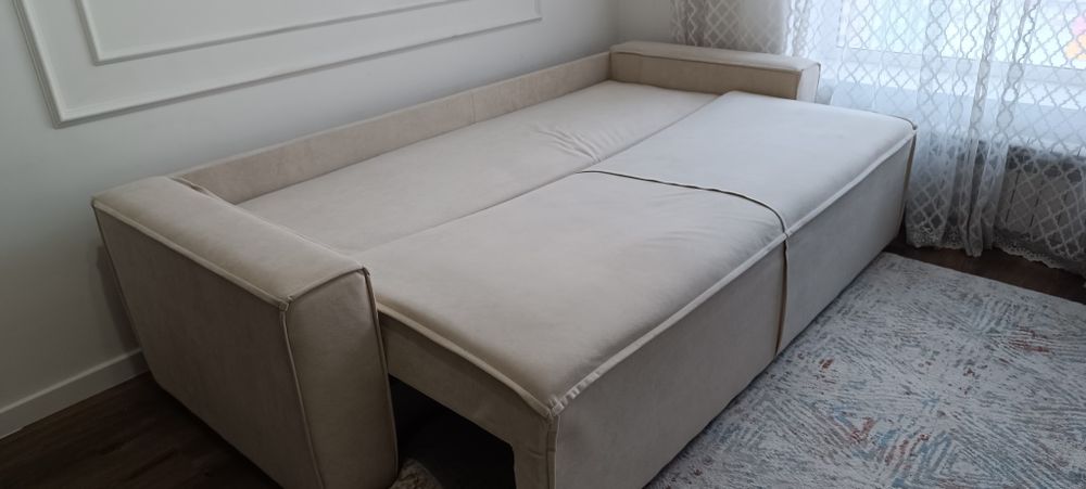 Диван       10000 тг