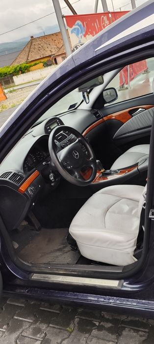 Dric funerar Mercedes-Benz