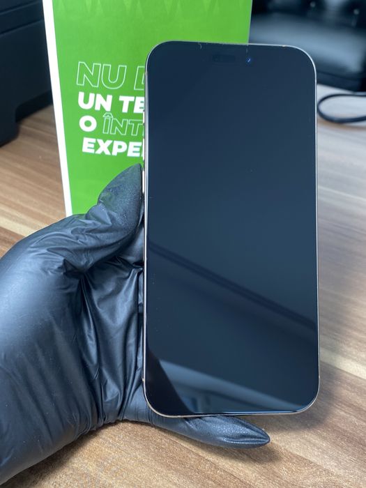 iPhone 16 Pro Max • 256 GB • Desert Titanium