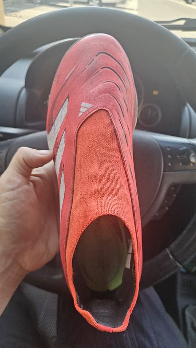 Vand ghete sintetic Adidas Predato 40r