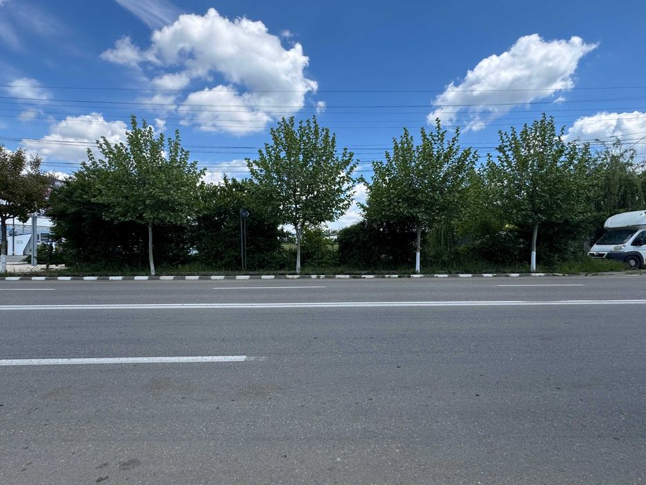 Teren Intravilan Urlati